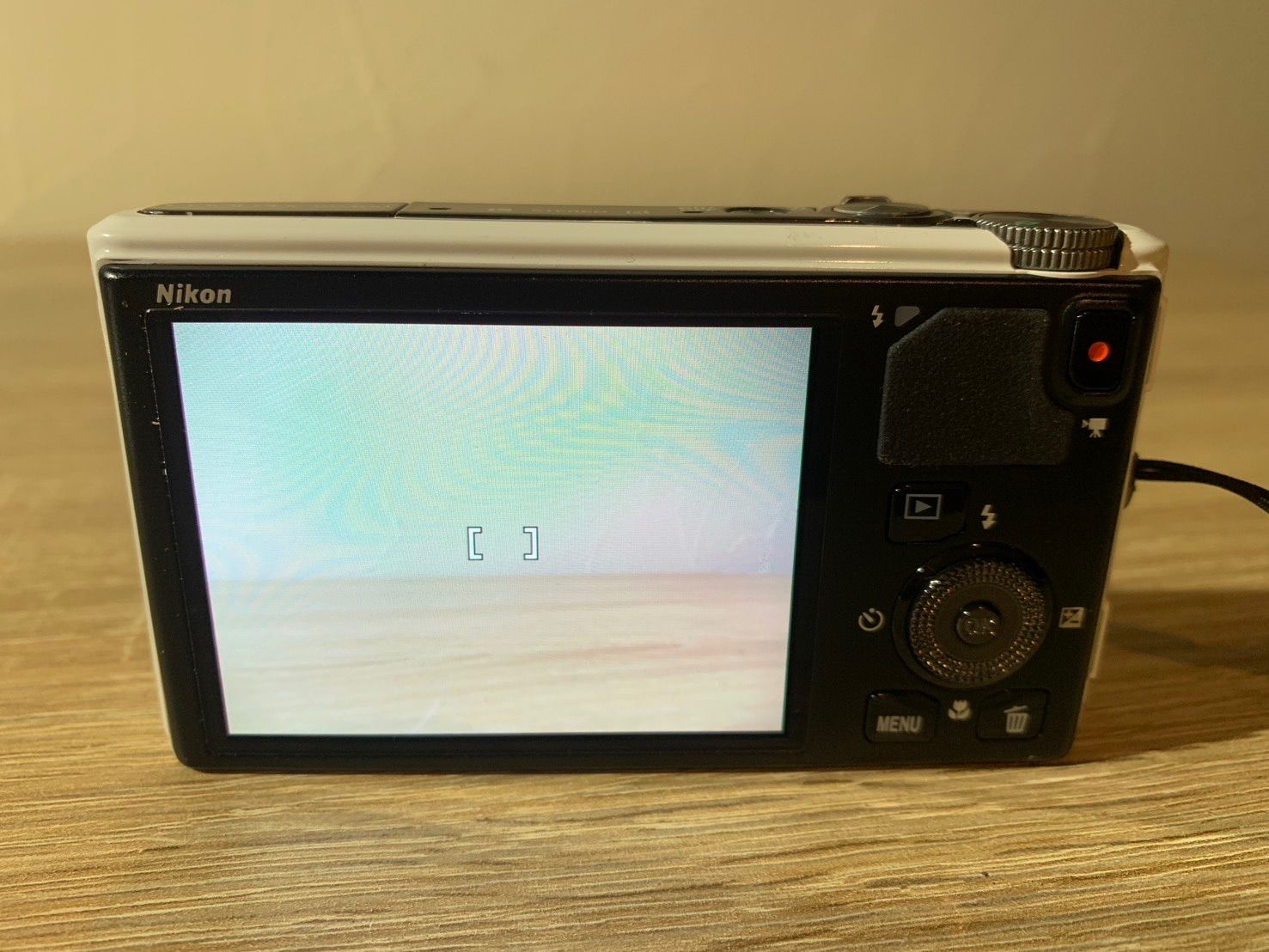 6819 Nikon COOLPIX S9400 ホワイト デジカメ - メルカリ