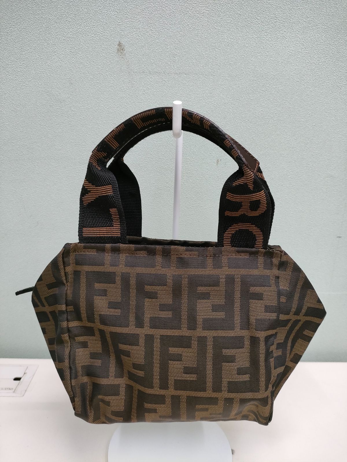 FENDI ズッカ柄 ミニハンドバック - メルカリ