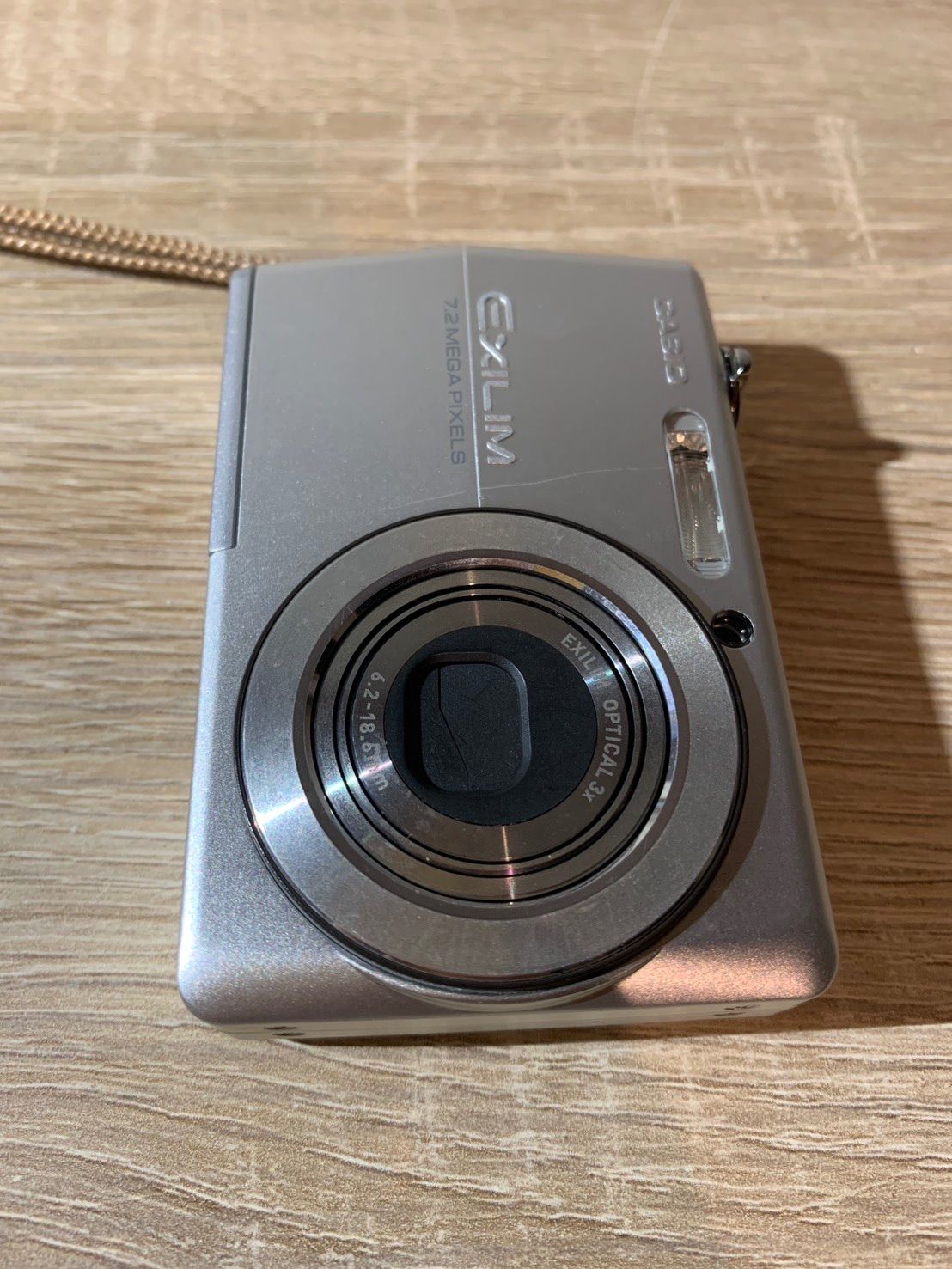  6821 Casio EXILIM EX Z 700 シルバー デジカメ コンパクトデジタルカメラ デジタルカメラ