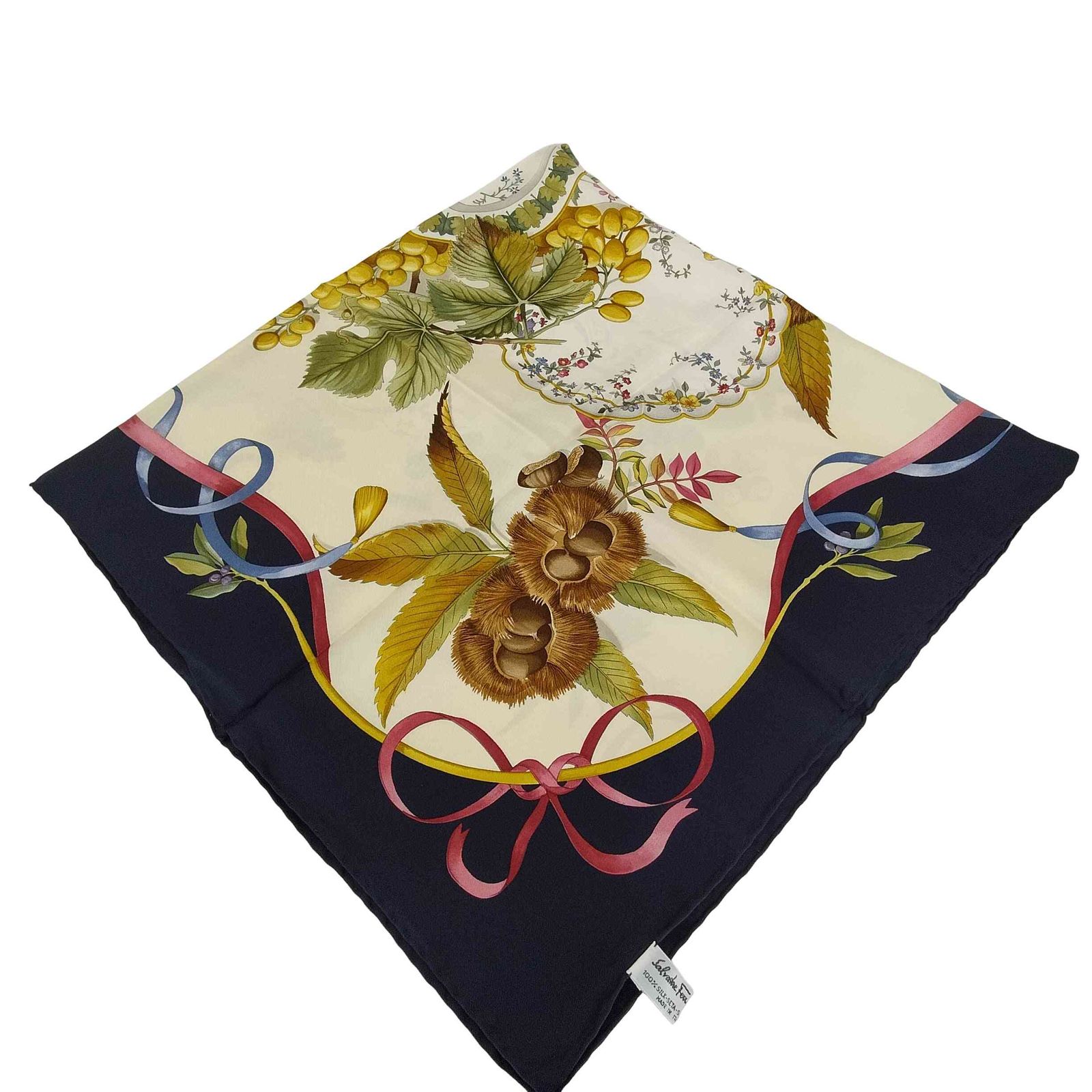 サルヴァトーレフェラガモ Salvatore Ferragamo 大判 フルーツ柄