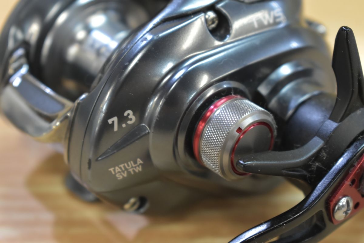 ダイワ 17 タトゥーラ SV TW 7.3R 右 DAIWA TATULA ベイトリール バス