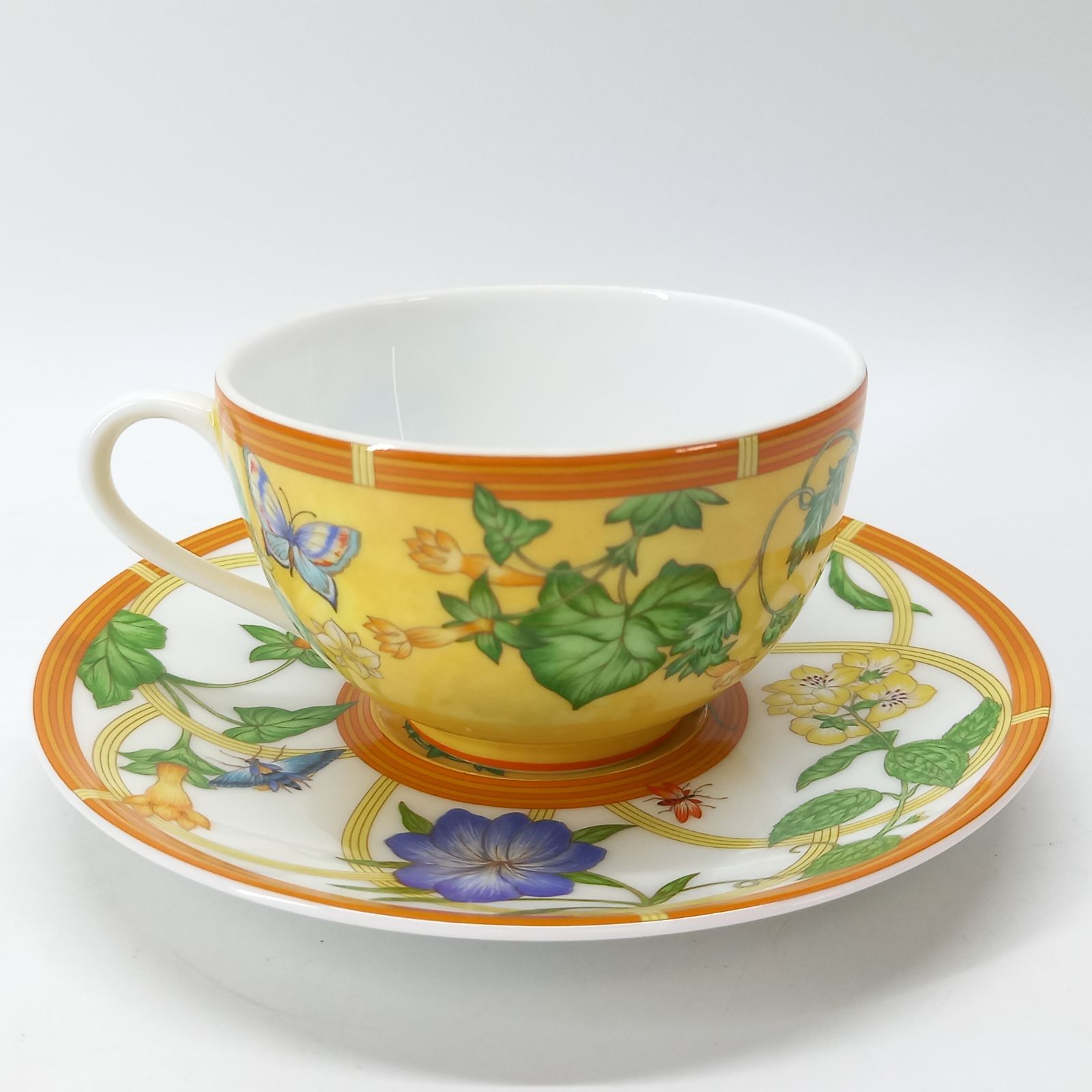 エルメス シエスタ カップ＆ソーサー HERMES - メルカリ