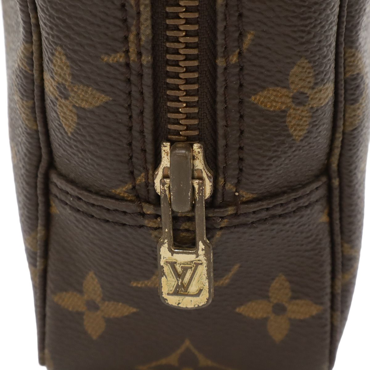 LOUIS VUITTON ルイ ヴィトン モノグラム トゥルース トワレット23