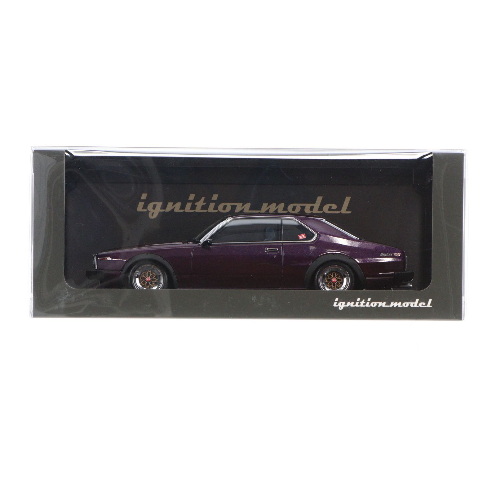 1/18 Nissan Skyline 2000 GT-ES (C210) Purple 完成品 ミニカー
