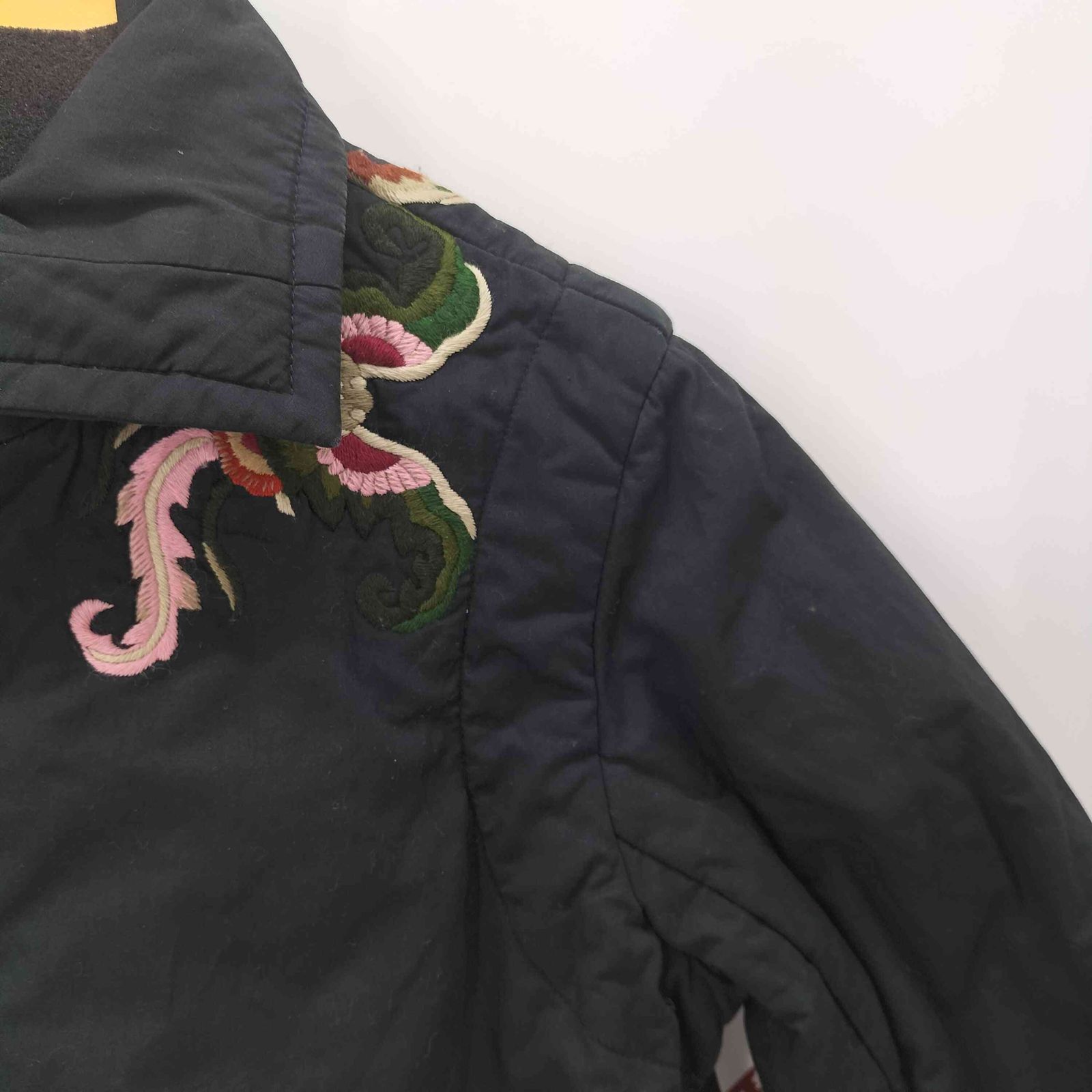 ワイズビスリミ Ys bis LIMI バタフライ刺繍 中綿ジャケット