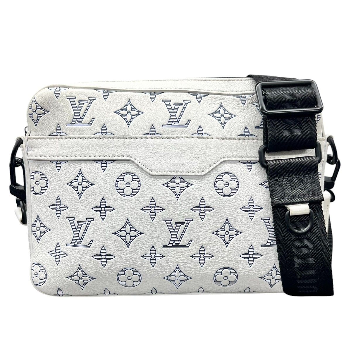 LOUIS VUITTON 美品 ルイヴィトン トリオメッセンジャー モノグラム