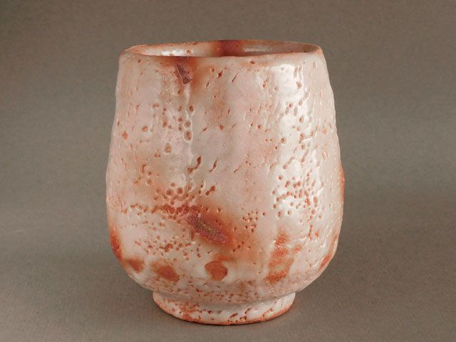 玉置 保夫 志野 湯呑 - メルカリ