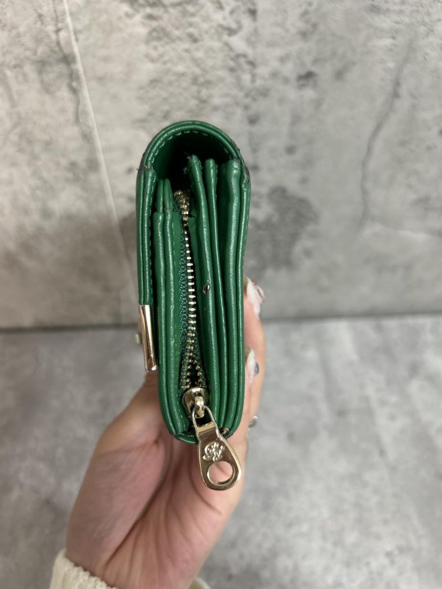PAUL JOE ACCESSOIRES ポール ジョーアクセソワ かぶせ長財布 フラワーブローチ 長 財布 size
