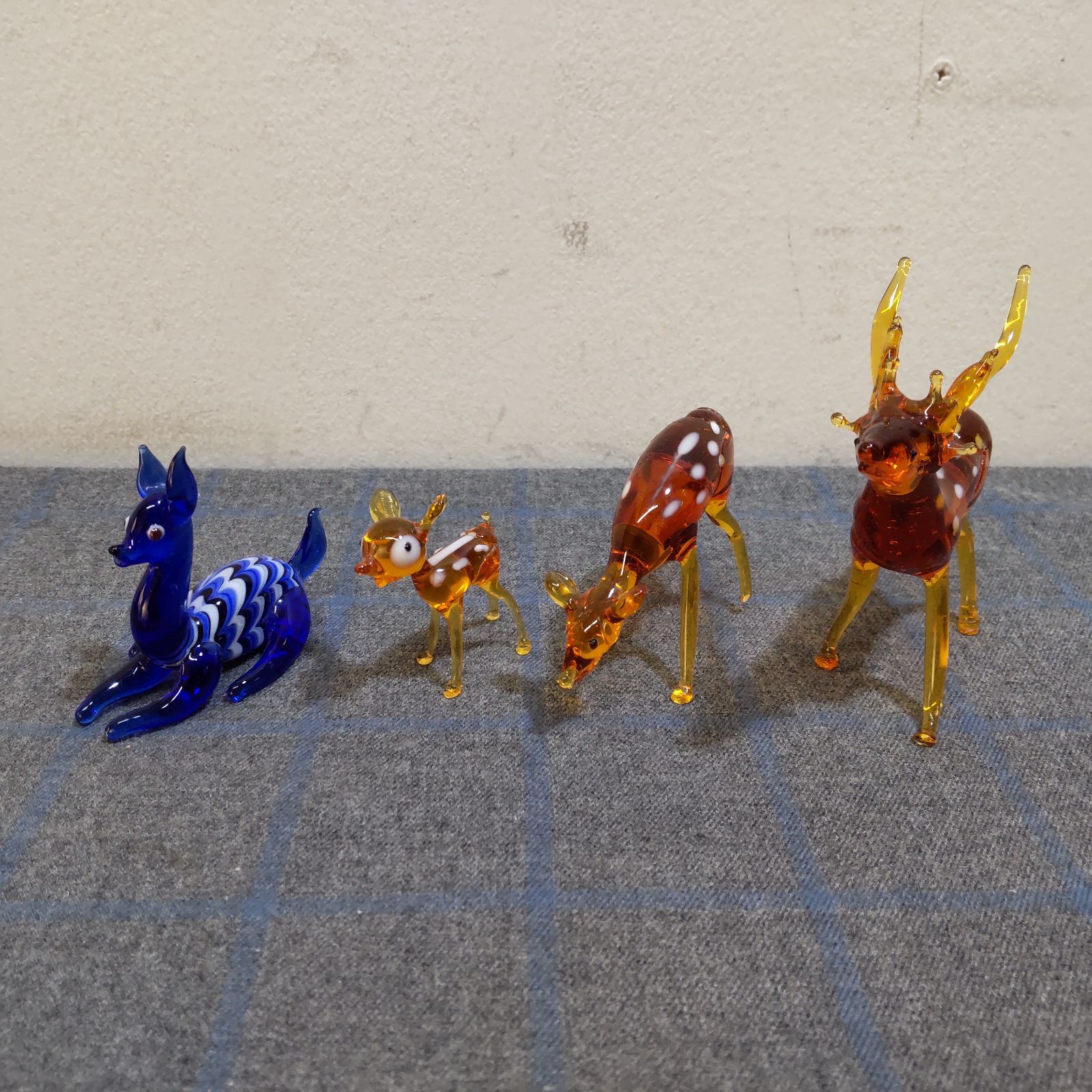 4頭セット】ガラス細工 鹿 シカ インテリア小物 レトロ L1538 - メルカリ