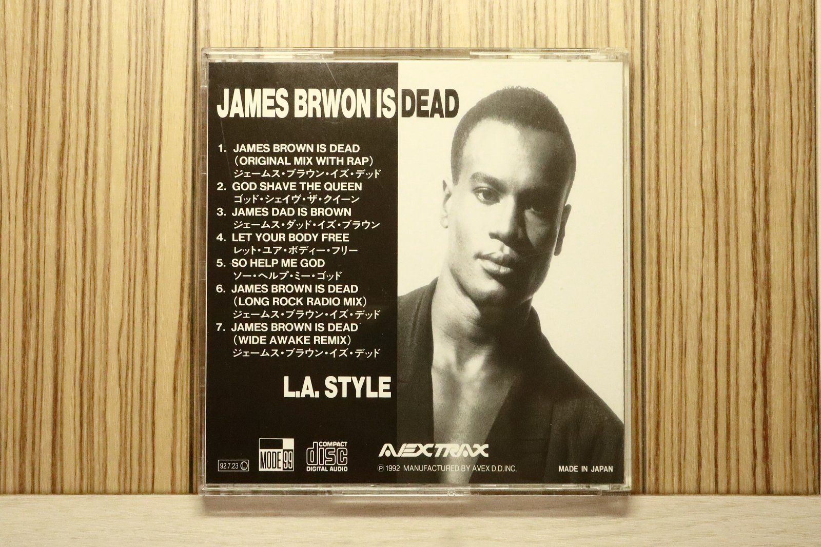 国内盤CD☆L.A.スタイル/L.A.STYLE□ ジェイムス・ブラウン・イズ・デ