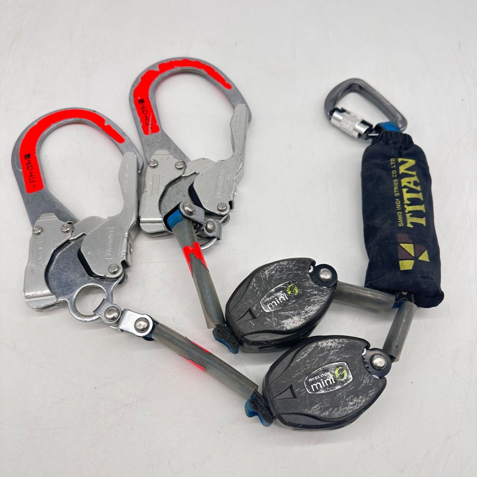 タイタン リーロックミニ ダブル フルハーネス用 巻取式ランヤード 第1種