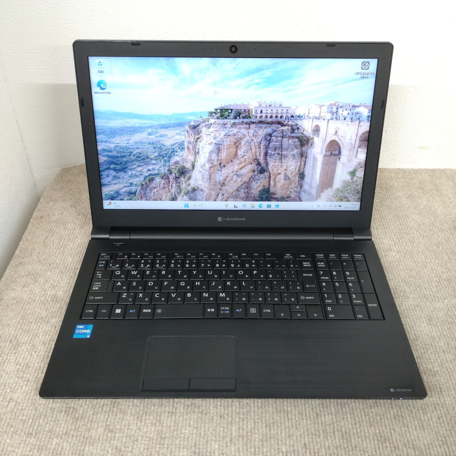 準美品 dynabook B65/HS 第11世代 i5 DVDバッテリー優良 送料無料】dynabook B65/HS / I5-1135G7 / 8GB / SSD256GB / DVD