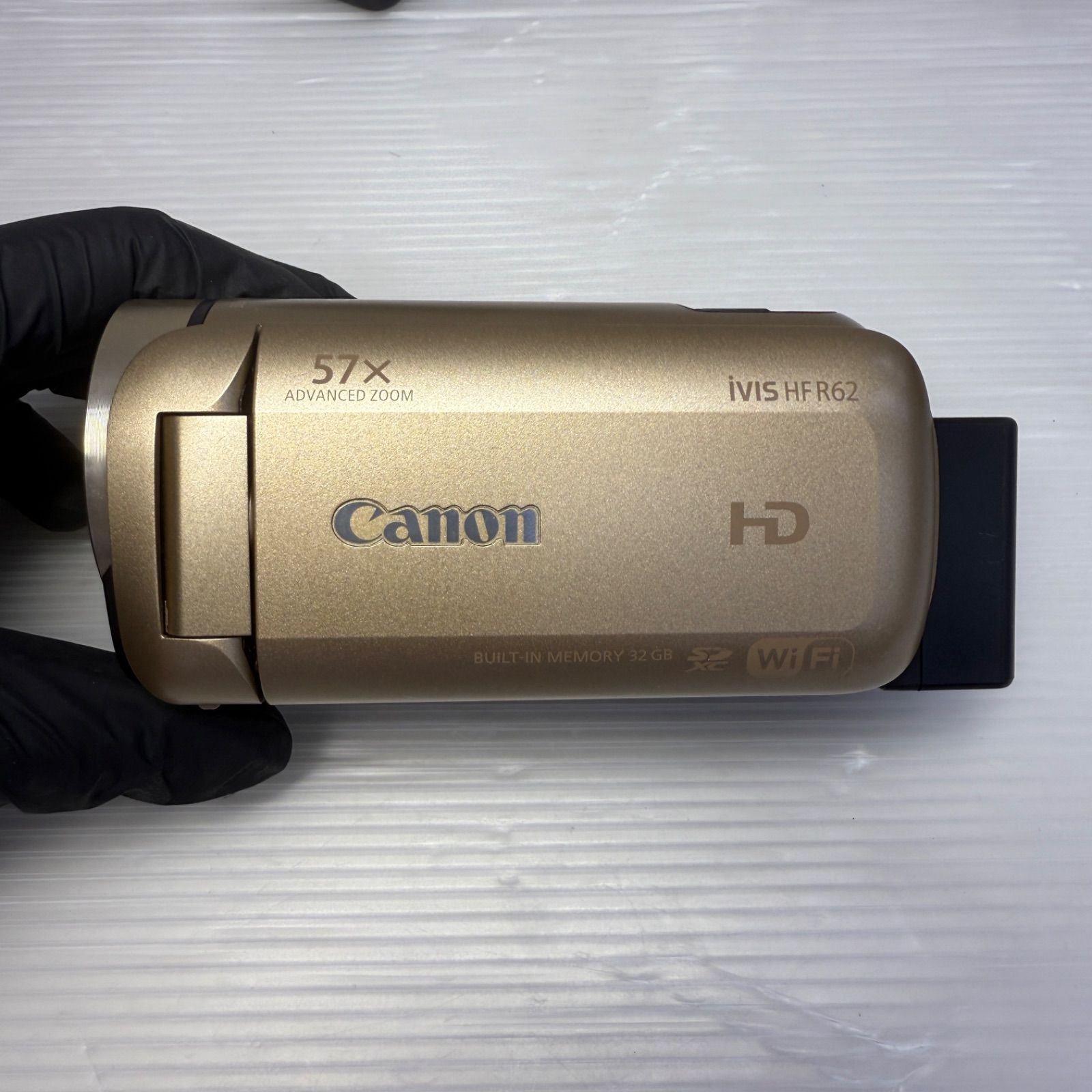 ☆Canon デジタルビデオカメラ☆ivis HF R62 キャノン - メルカリ