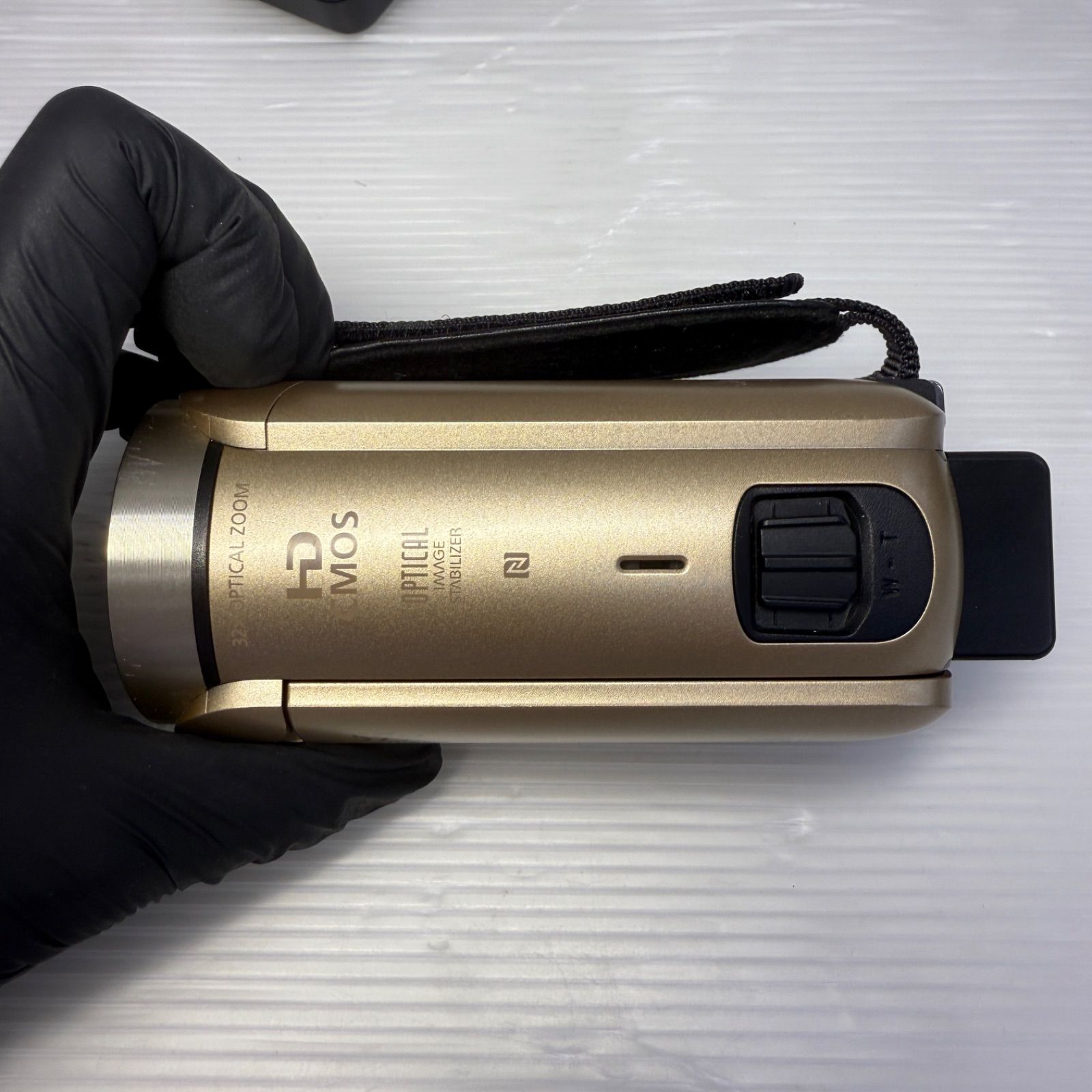 ☆Canon デジタルビデオカメラ☆ivis HF R62 キャノン - メルカリ