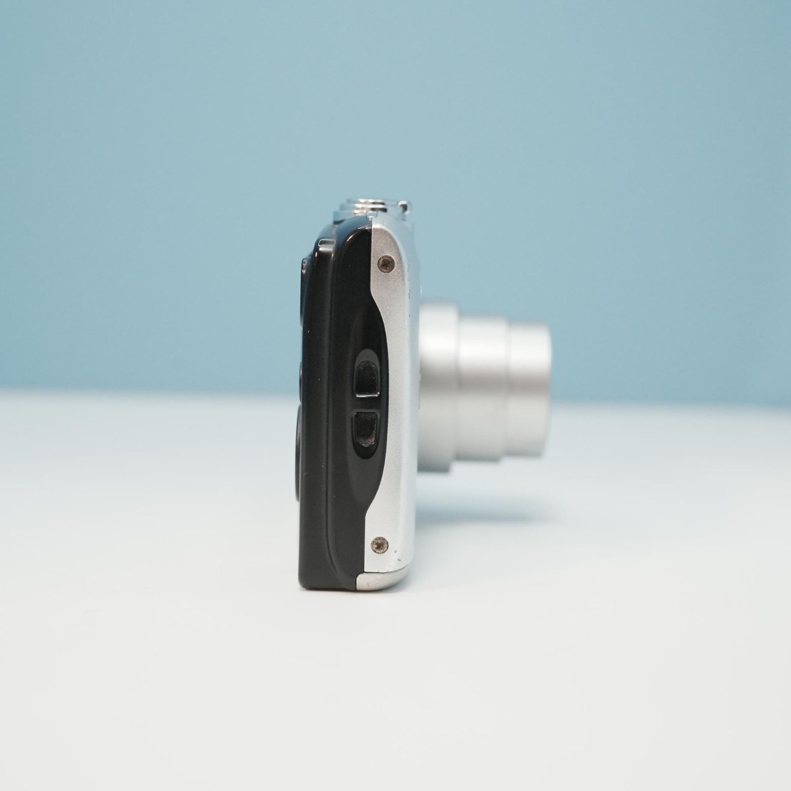 Nikon COOLPIX A100 デジカメ スマホ転送OK フルセット a5375 - メルカリ