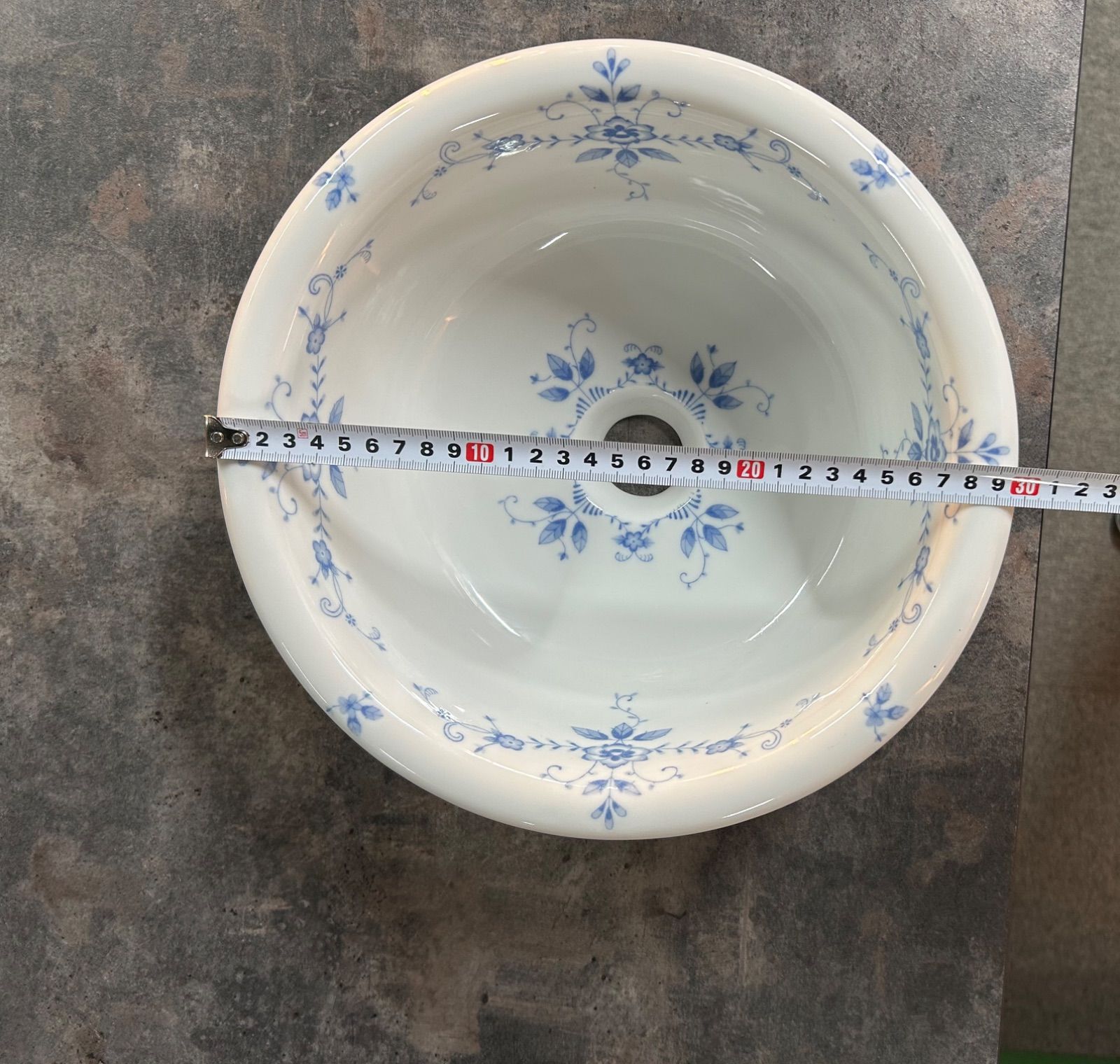  陶器製の洗面ボウル 洗面器 ブルーフローラル柄 essence ARCHI DESIGN WORKS 浴室 浴槽 洗面所 住宅設備