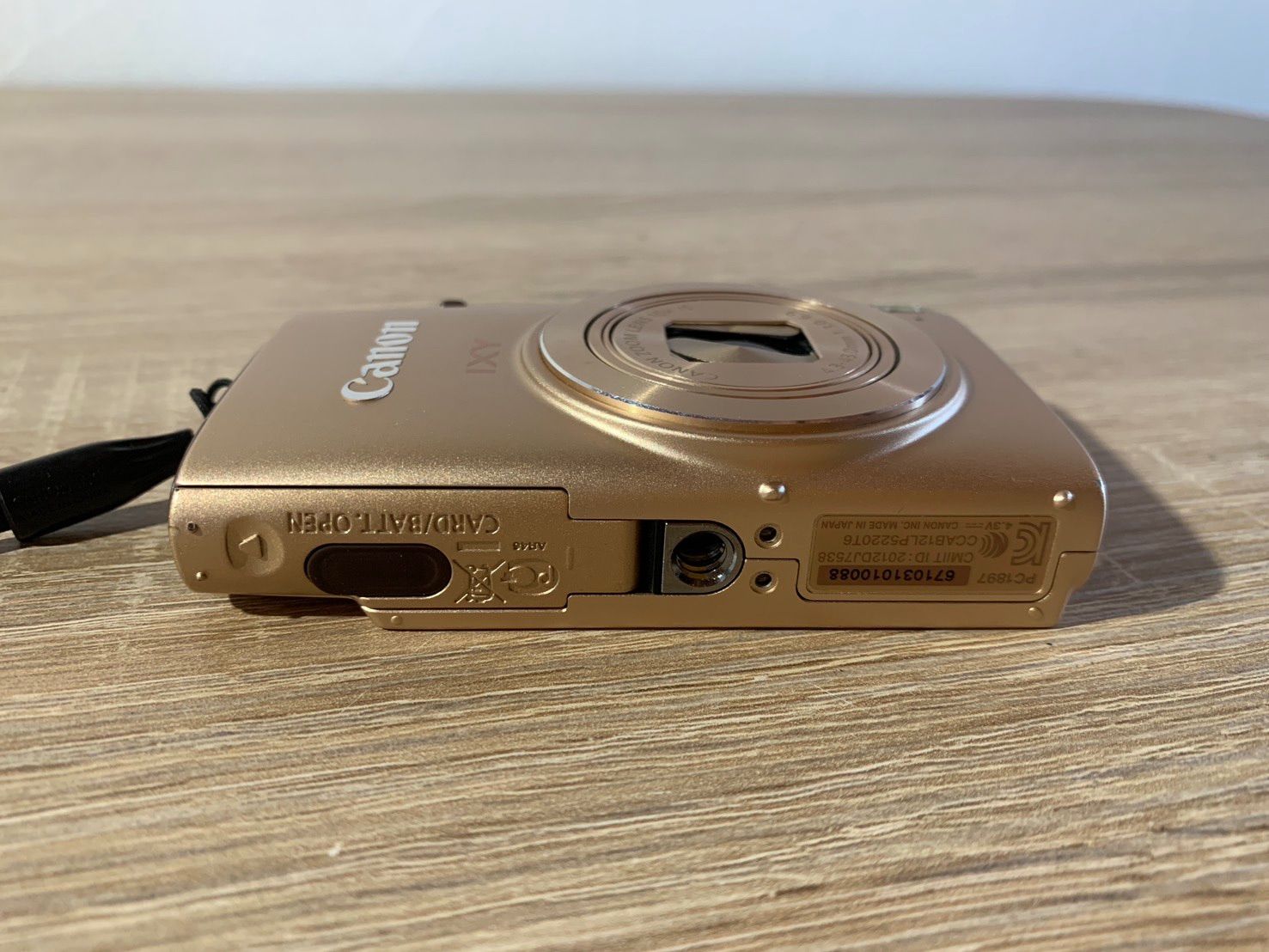 6839 Canon IXY 610F ゴールド デジカメ 美品 - メルカリ