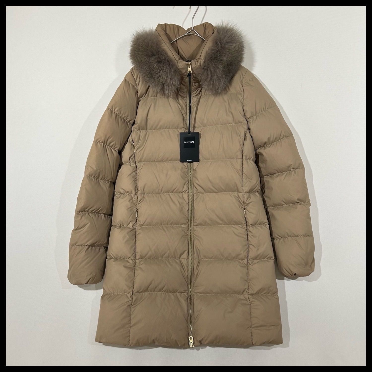Duvetica ドゥべティカ ベージュダウンジャケット ファー付き　Sサイズ デュベティカ DUVETICA LEXYDUE レクシードゥエ ダウンジャケット
