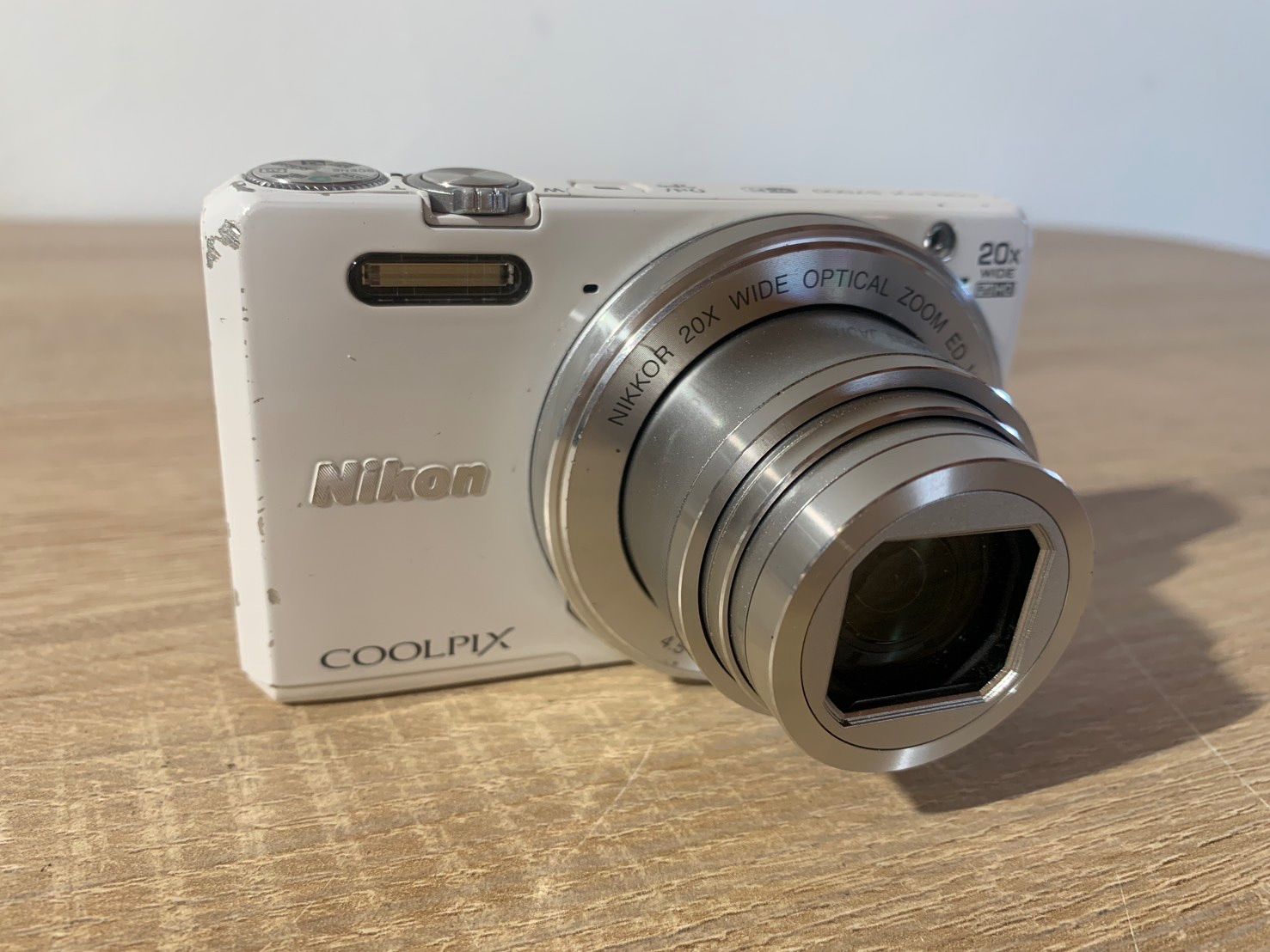 6843 Nikon COOLPIX S7000 ホワイト デジカメ - メルカリ