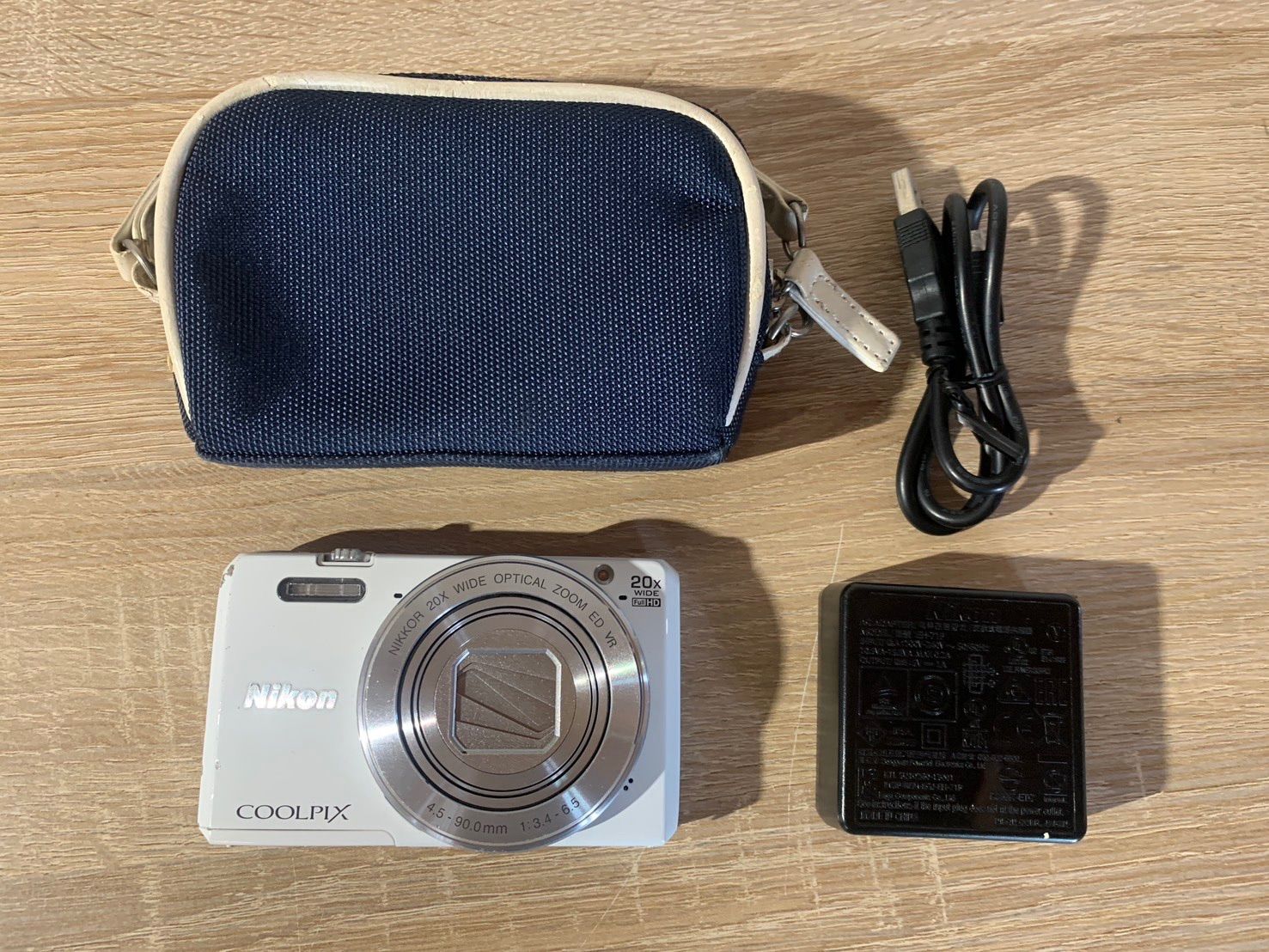 6843 Nikon COOLPIX S7000 ホワイト デジカメ - メルカリ