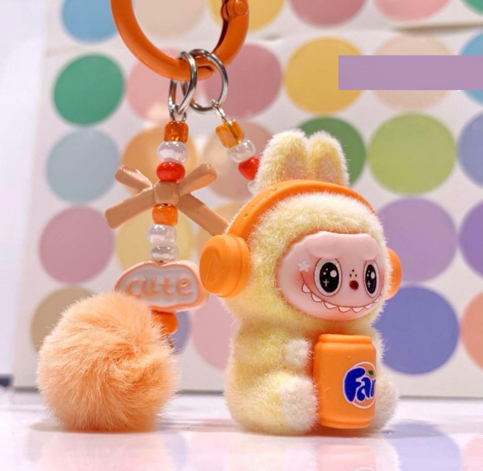 LABUBU ラブブ ぬいぐるみキーホルダー ファンタ モコモコポンポン付き