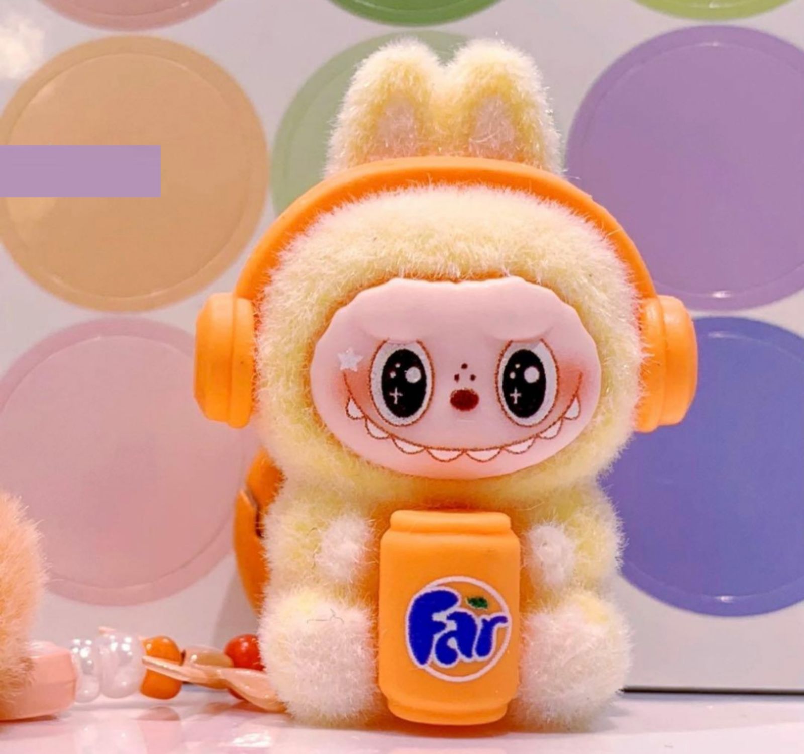 【8色】ポンポン付きぬいぐるみキーホルダー ラブブ LABUBU ラブブ ぬいぐるみキーホルダー ファンタ モコモコポンポン付き