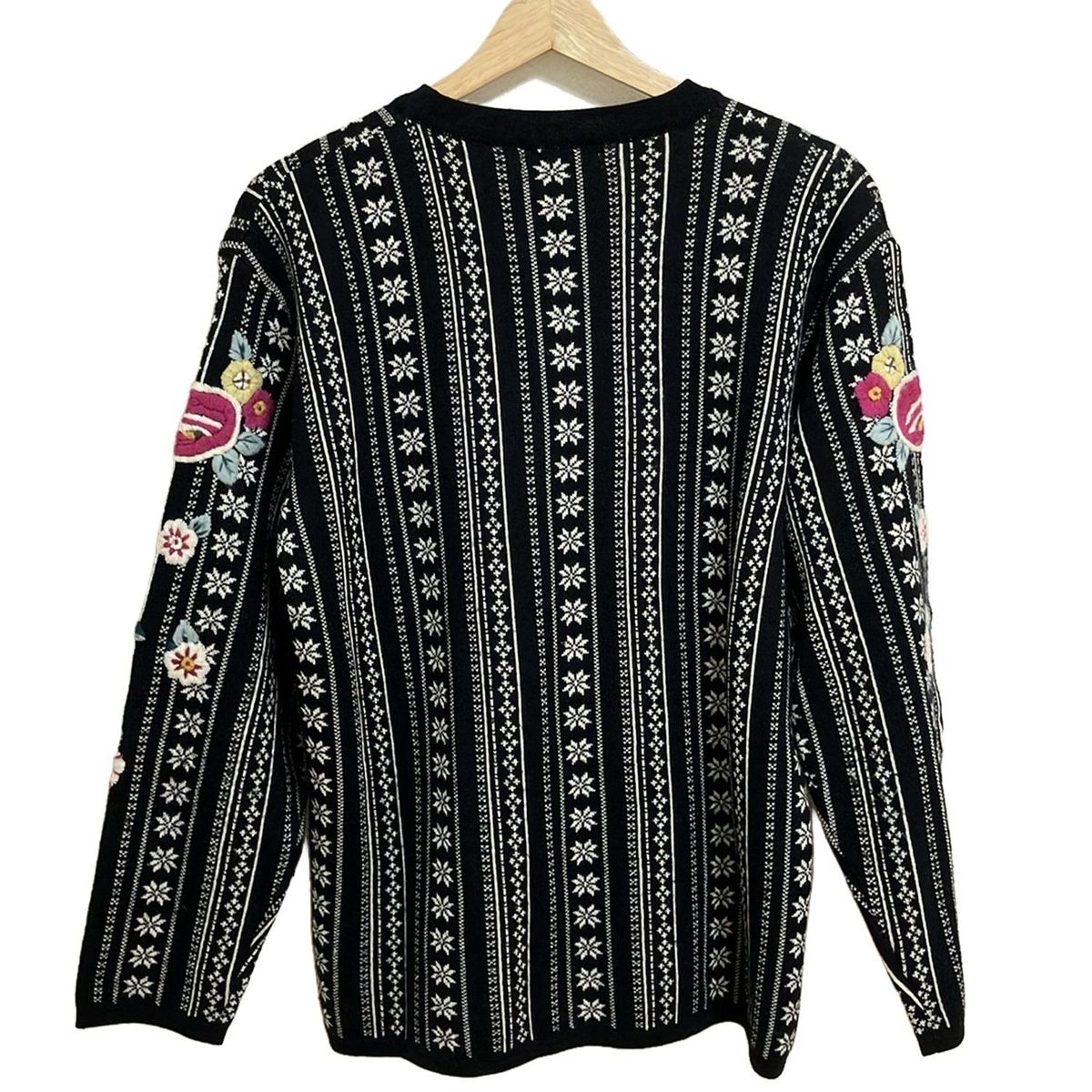 KENZO ケンゾー ニット セーター 豪華刺繍 花柄 総柄 シルク 黒 M KENZO ケンゾー ニット セーター 豪華刺繍 花柄 総柄 シルク 黒 M