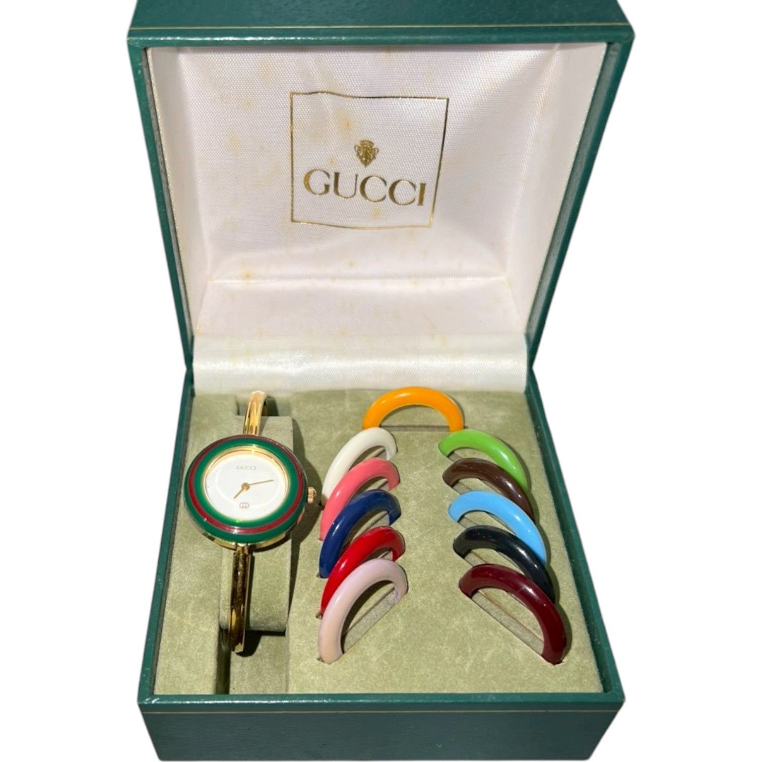 チェンジベゼル グッチ