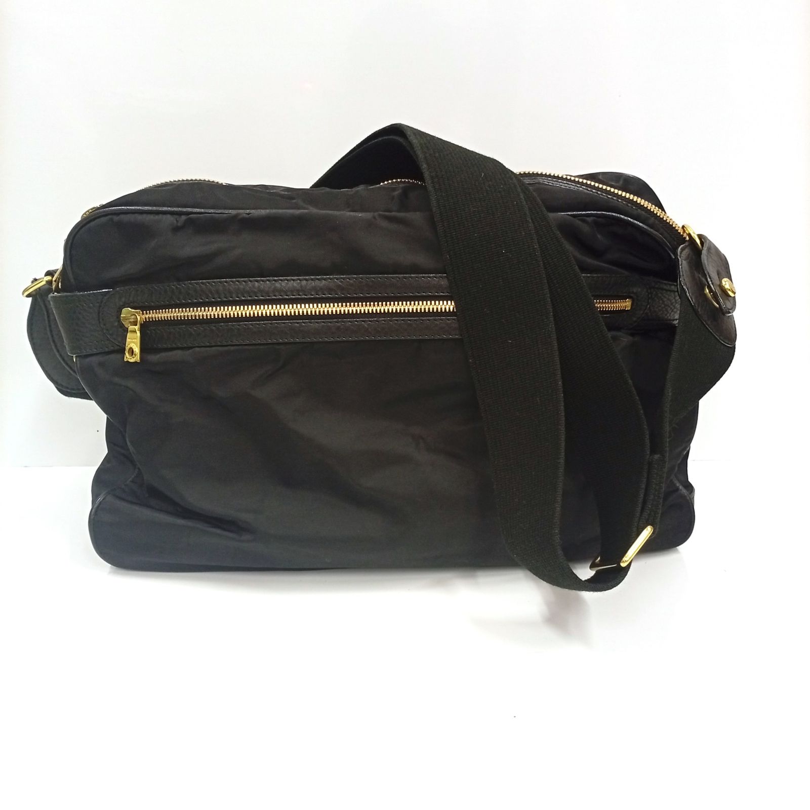 HUNTINGWORLD ハンティングワールド ナイロン ショルダーバッグ 斜め