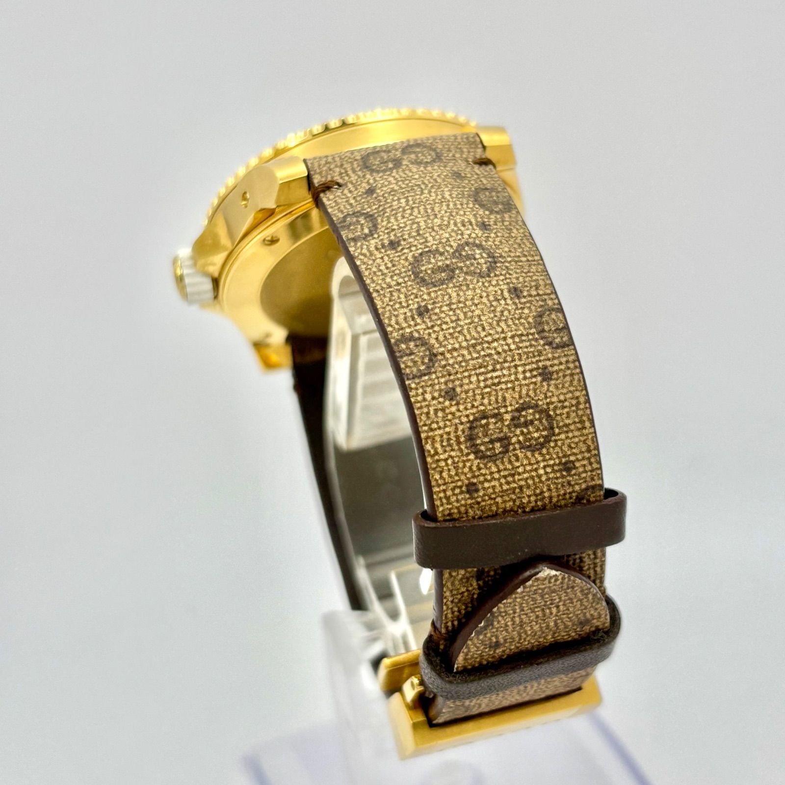 美品/新品電池/希少】GUCCI グッチ 136.3 ゴールド GG柄 ドラえもん