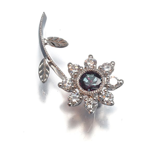 ミキモト ブローチ アレキサンドライト 0.26ct ダイヤ ダイヤモンド