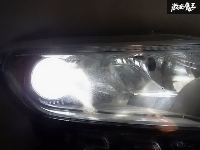 日産 NOTE⁄ノート E12 後期 右ライト⁄右ヘッドライト ハロゲン 純正