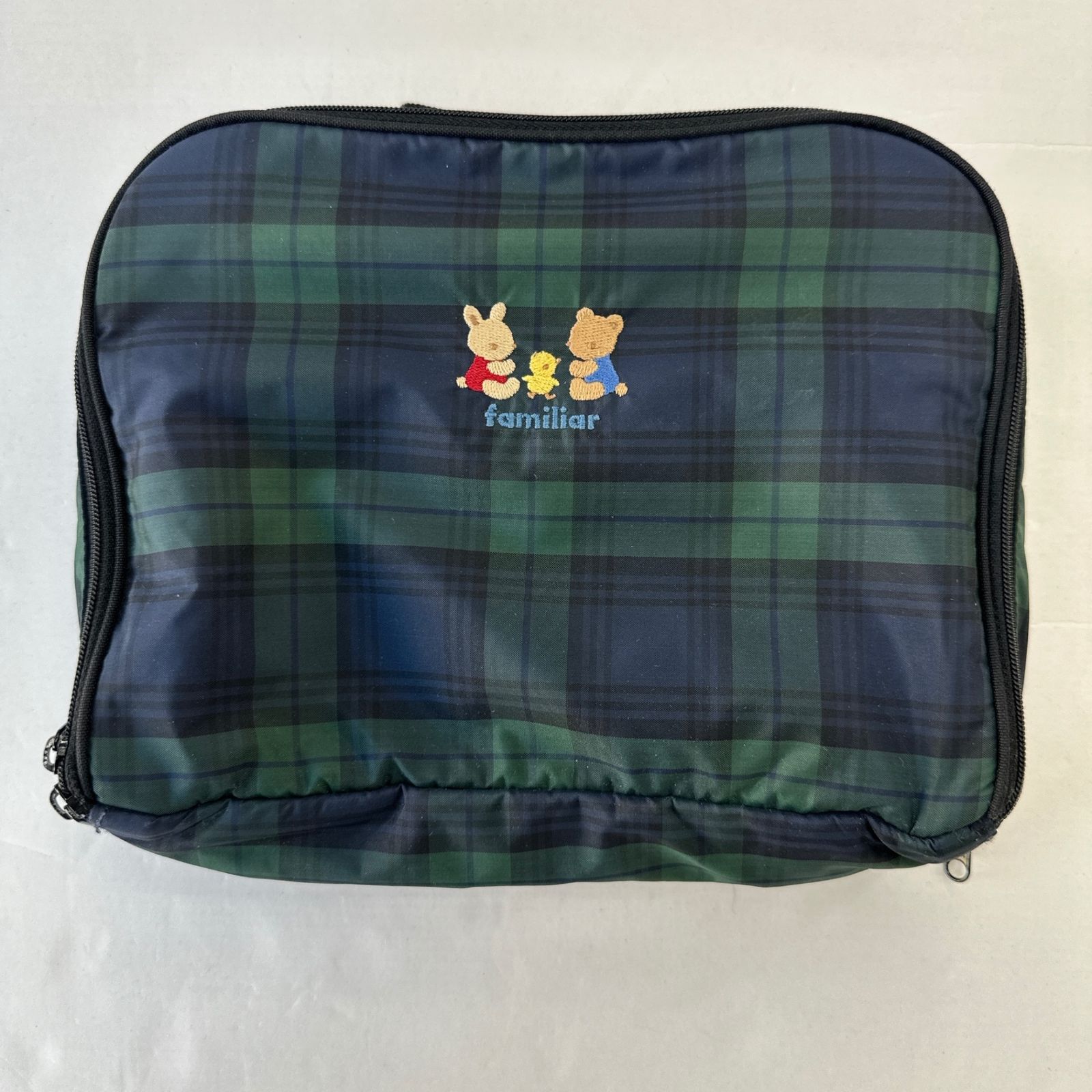 ファミリア おむつポーチ ネイビー×グリーン - メルカリ