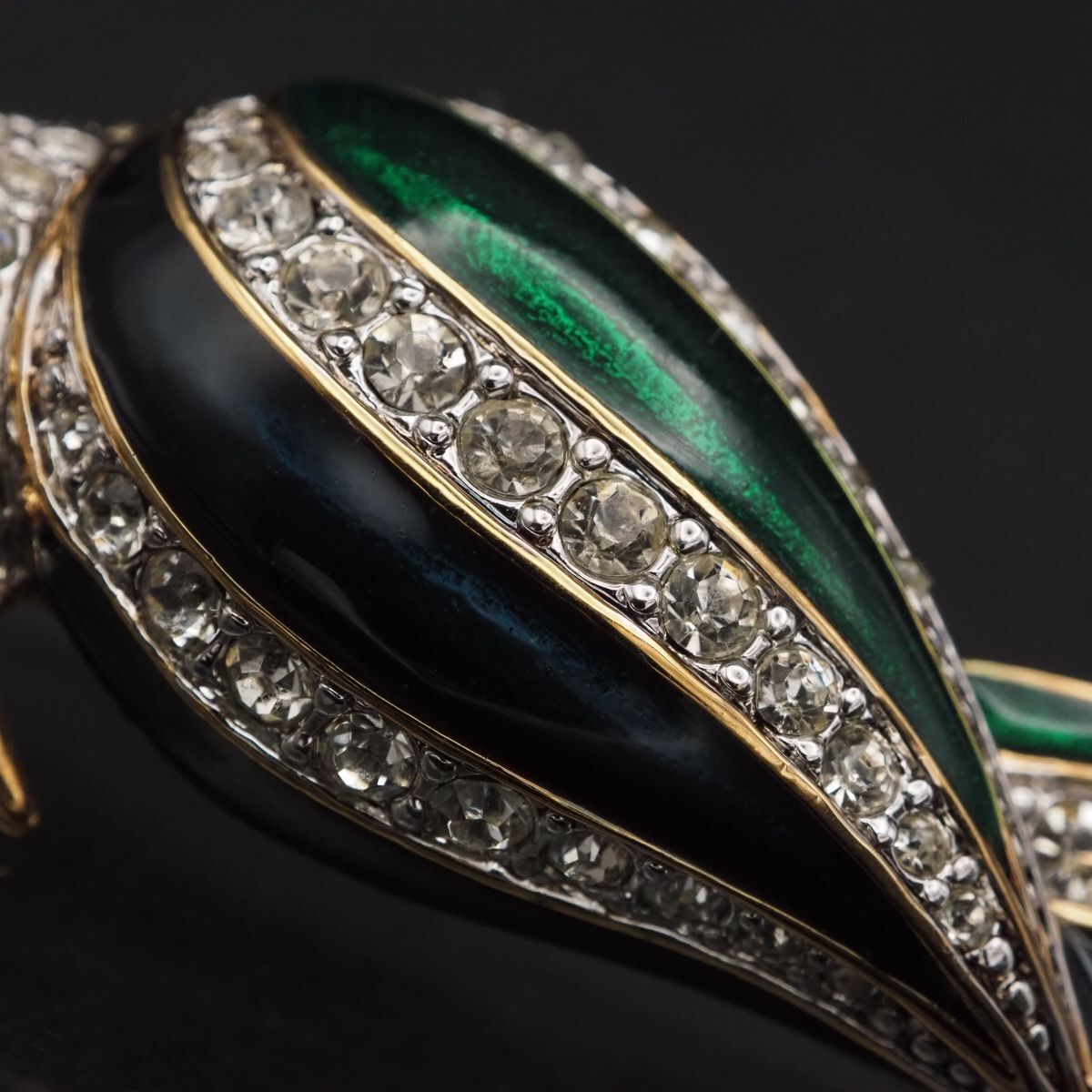 J414 ドーラン D'ORLAN ブローチ 鳥 バード グリーン ネイビー