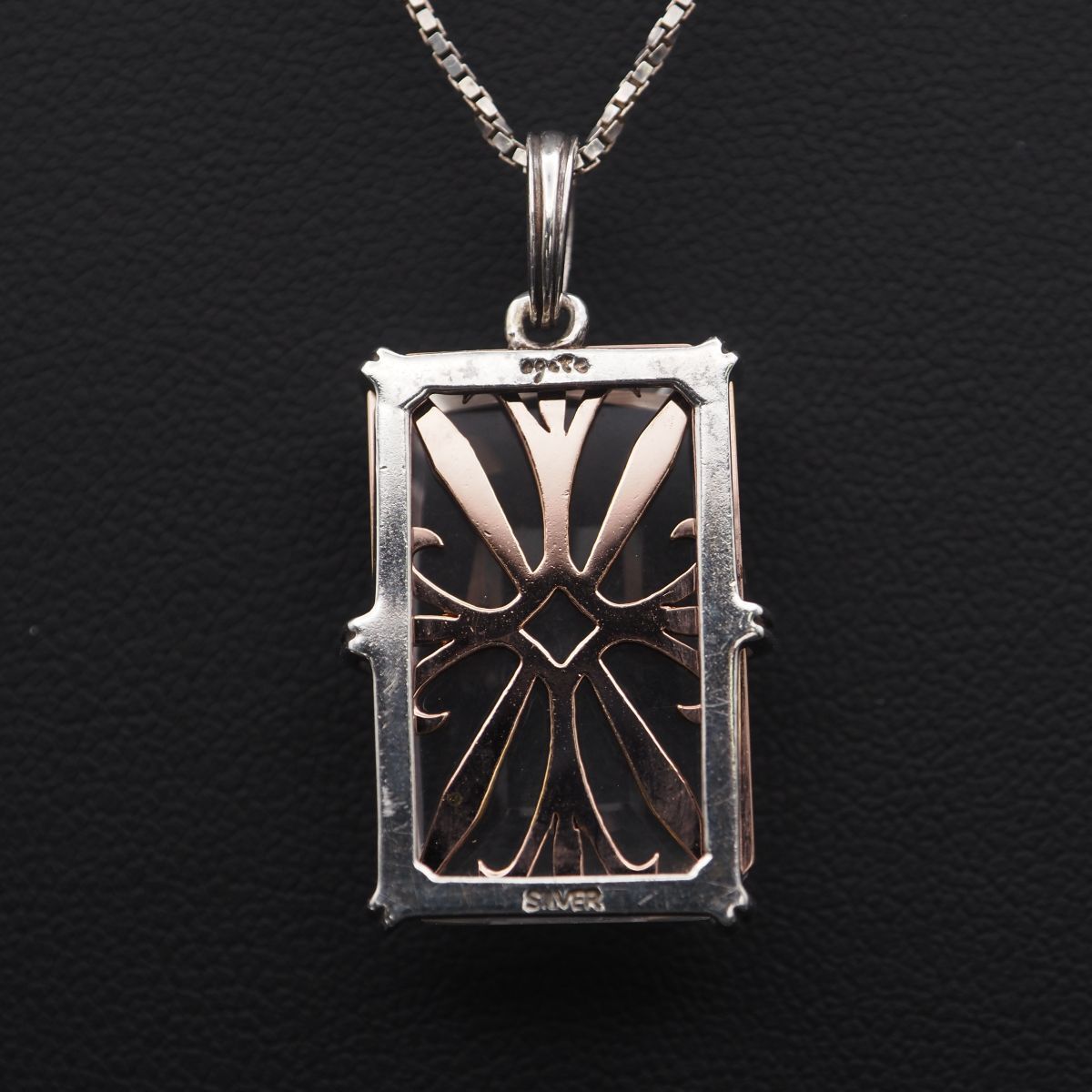 agete SV925 オパール ペンダントトップ アガットチャーム K5オパールチャーム｜ネックレスチャーム｜アガット 公式オンラインストア