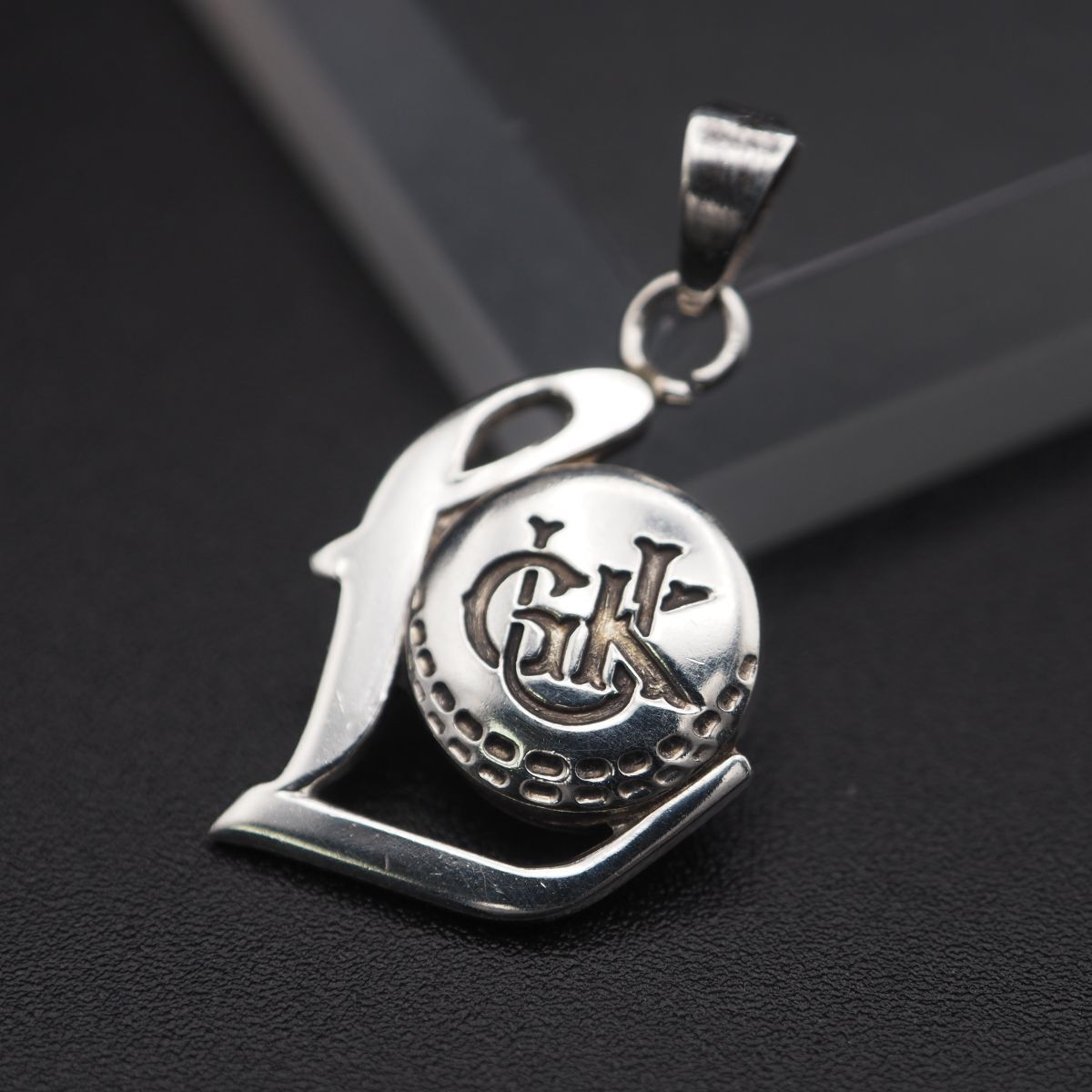 J629 ヴィンテージ SILVER刻印 ペンダント トップ ロゴ? デザイン