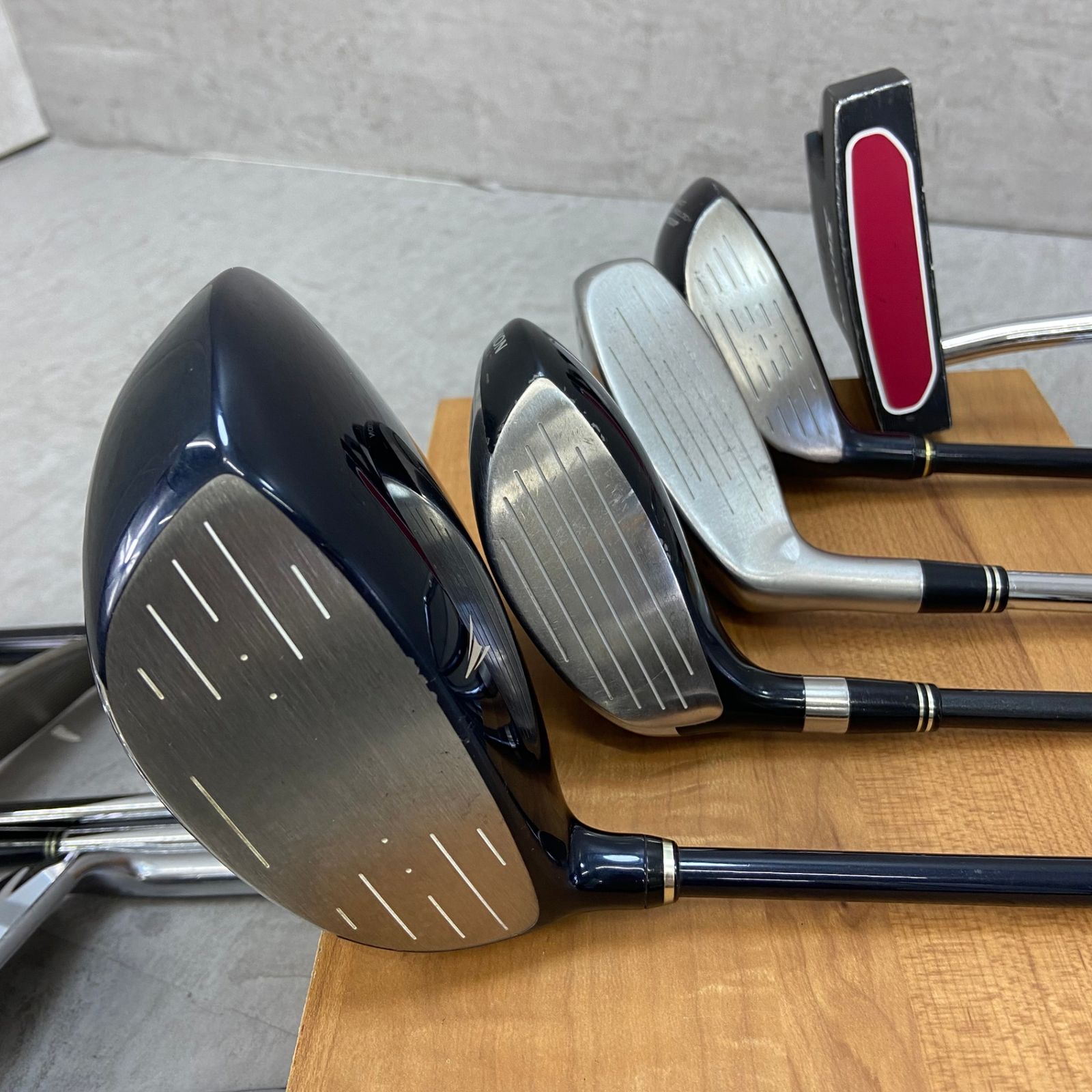 ゼクシオ スリクソン メンズゴルフ クラブセット 12本 右利き用 XXIO