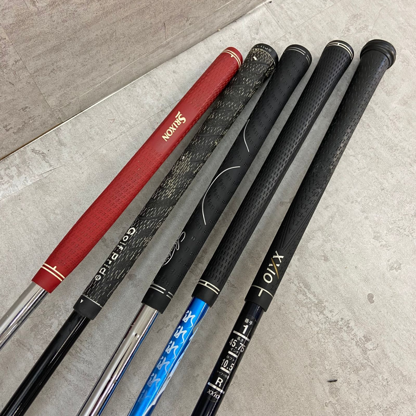 ゼクシオ スリクソン メンズゴルフ クラブセット 12本 右利き用 XXIO