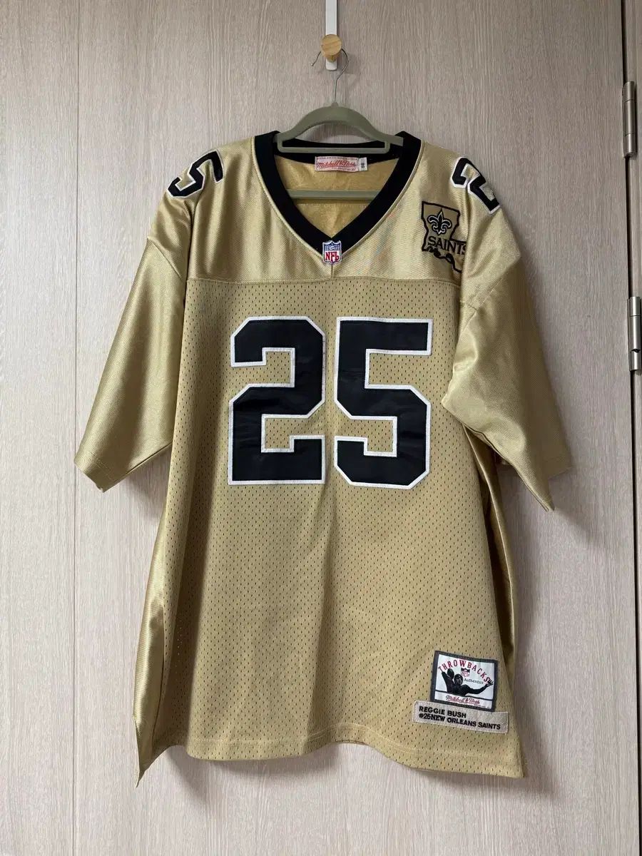 Reggie Bush ミッチェルアンドネス NFL ジャージ