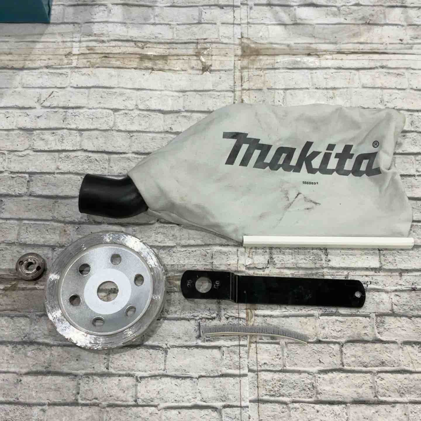 マキタ makita 125 mm電子コンクリートカンナ PC 5001 C