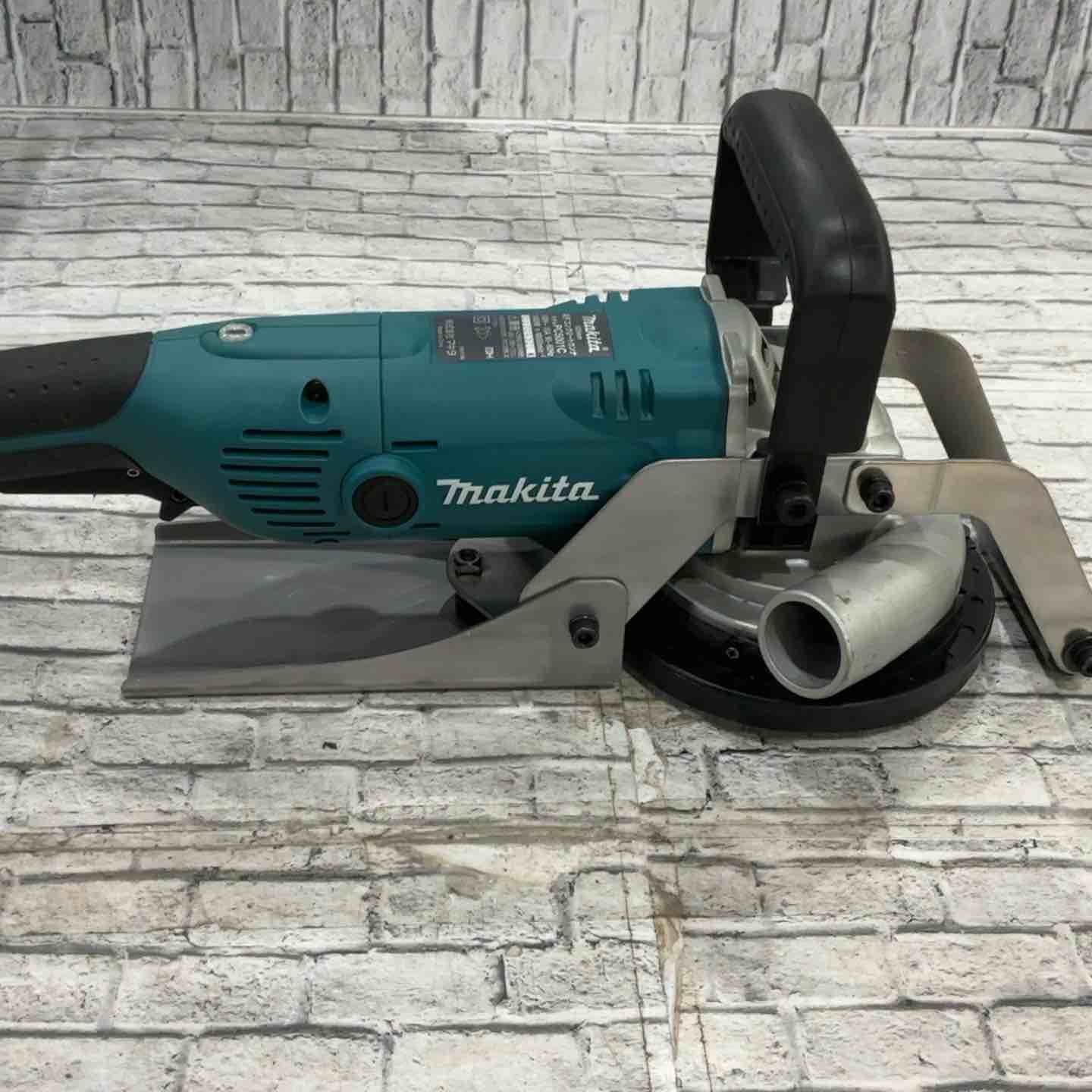 マキタ makita