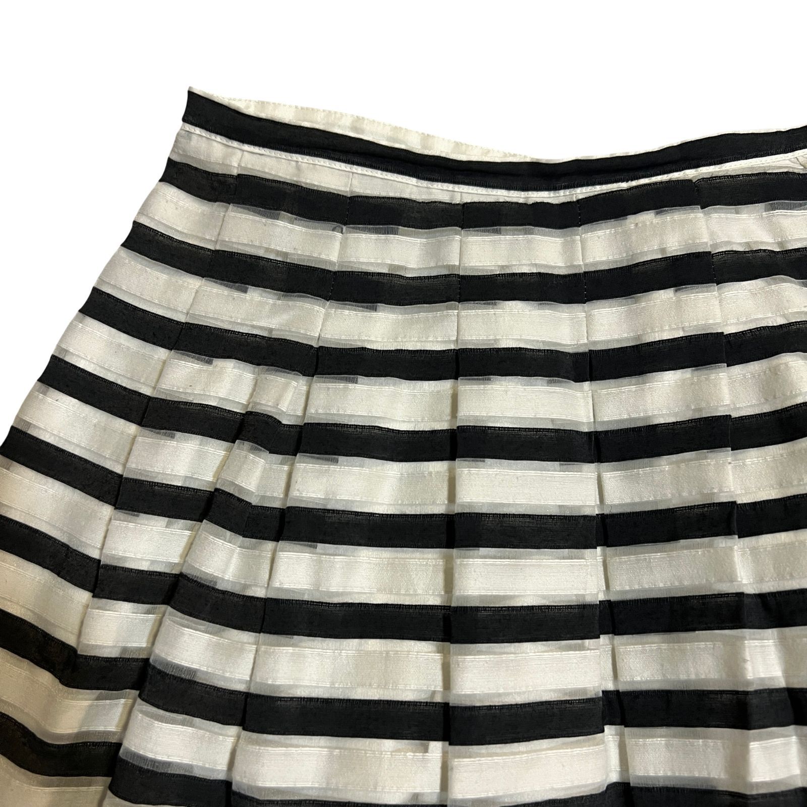 ZM1648 TOCCA トッカ スカート フレア ひざ丈 ショート ボーダー