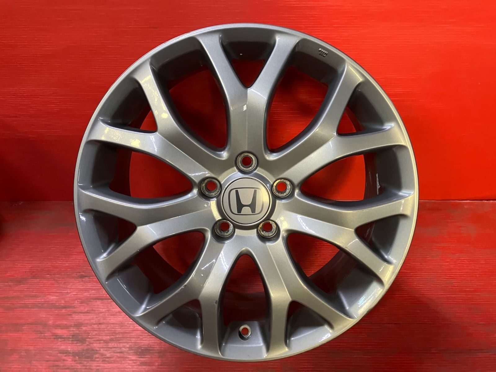 ホイール 18 x 7 0 55 114 3 5 H ホンダ RB系オデッセイ 4本SET