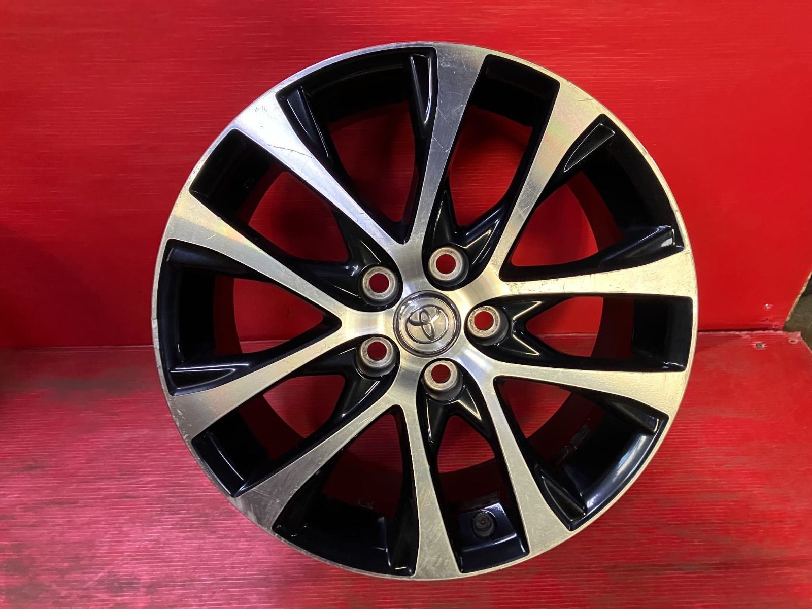 ホイール 18 x 7 0 51 114 5 H トヨタ 50系エスティマ 4本SET