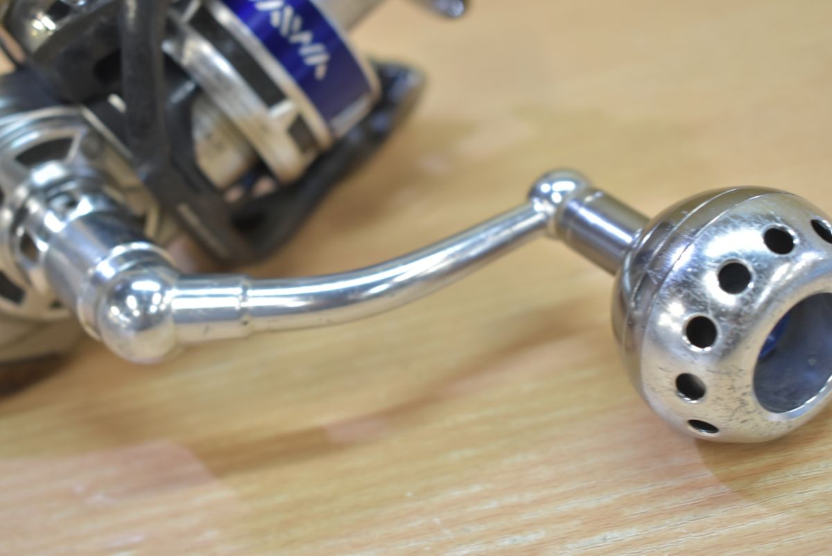 ダイワ 10 ソルティガ 4500 DAIWA SALTIGA スピニングリール