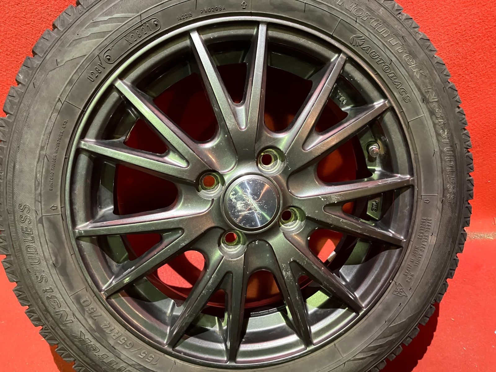 中古スタッドレスタイヤホイールセット【155/65R14 AUTOBACS North