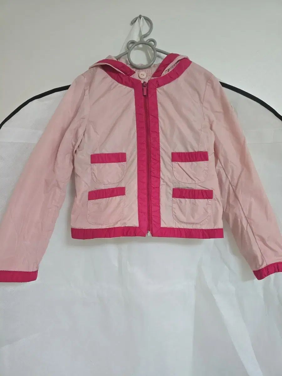 MONCLER モンクレール ウィンドブレーカー 女の子 4 y