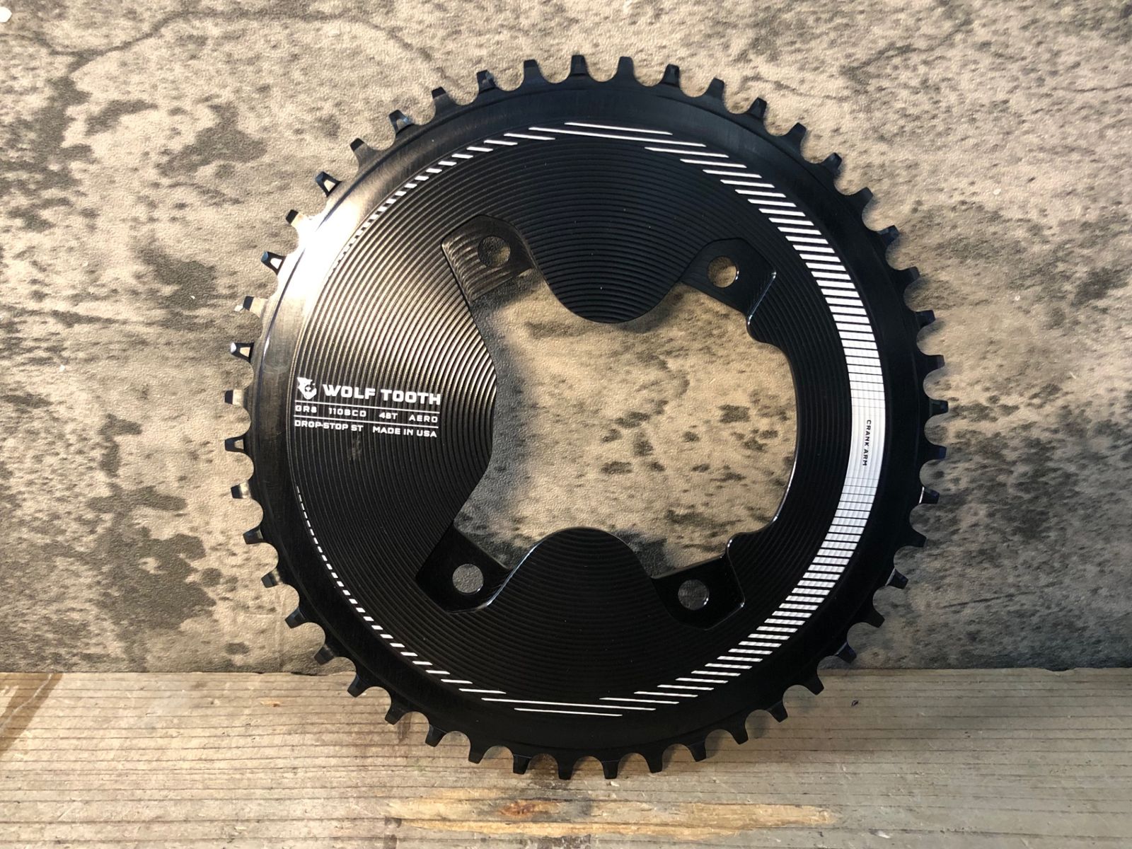 JP 115 ウルフトゥース WOLF TOOTH GR 8 AERO チェーンリング 48 T 110 BCD