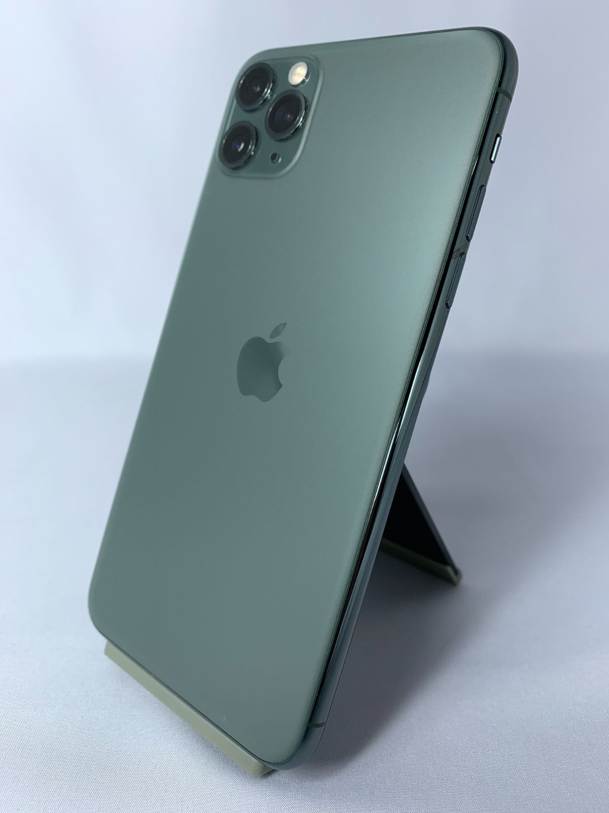 中古】iPhone 11 ProMax 512GB ミッドナイトグリーン simロック解除済