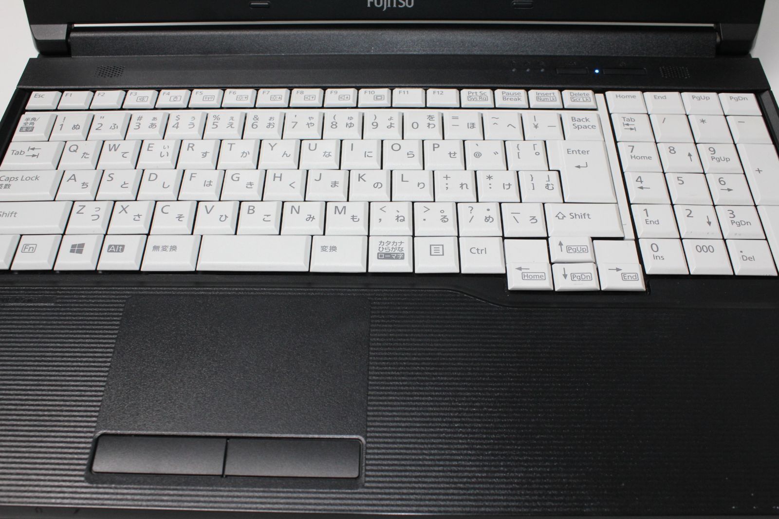 中古ノートPC】富士通〈LIFEBOOK A748/TX〉Intel Core i3/SSD256GB